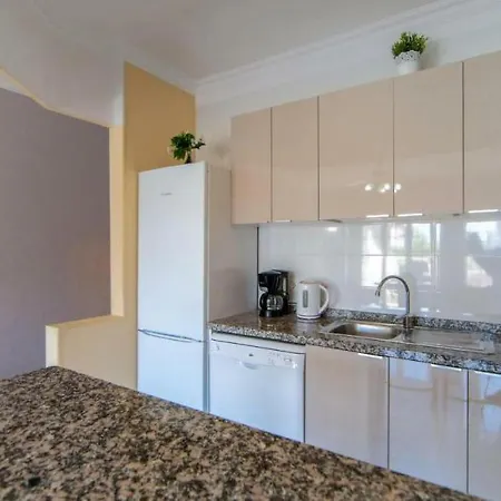 1 Bedroom Cristianos Vistas *