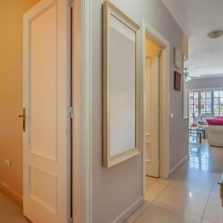 1 Bedroom Cristianos Vistas Лос Кристианос