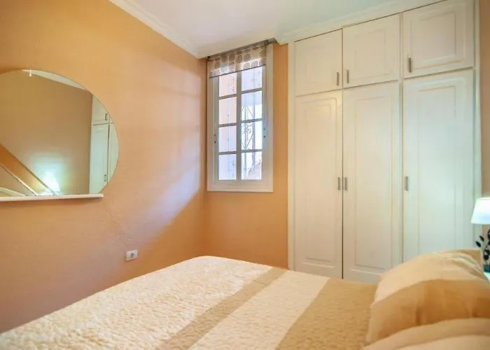 1 Bedroom Cristianos Vistas Apartment Los Cristianos (Tenerife)