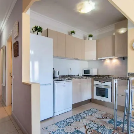 1 Bedroom Cristianos Vistas