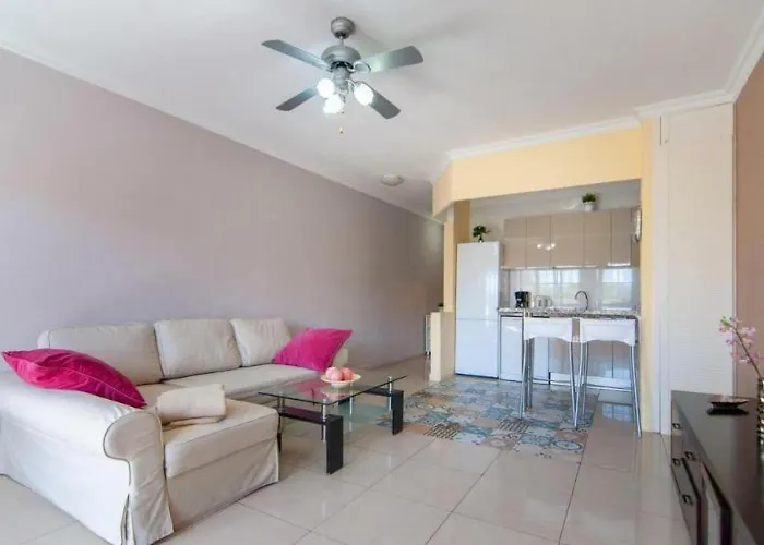 1 Bedroom Cristianos Vistas Apartamento Los Cristianos (Tenerife)